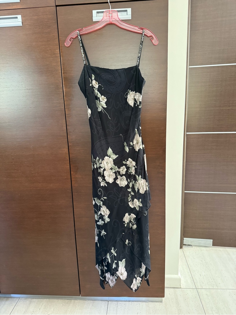 Eva Blue Black Floral Asymmetrical Mermaid Dress with Ivory Blooms - Picture 3 of 8